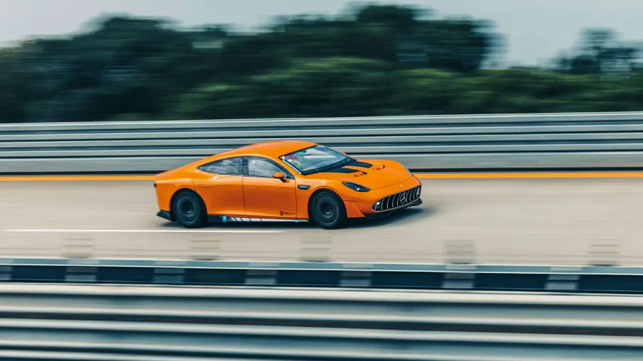 Mercedes breaks electric vehicle records!