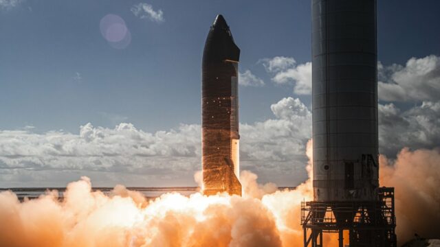 SpaceX to conduct a critical test flight