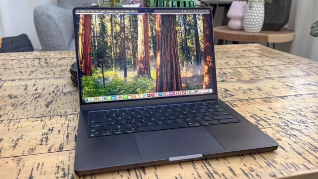 touchscreen-macbooc-launch-window-revealed-1