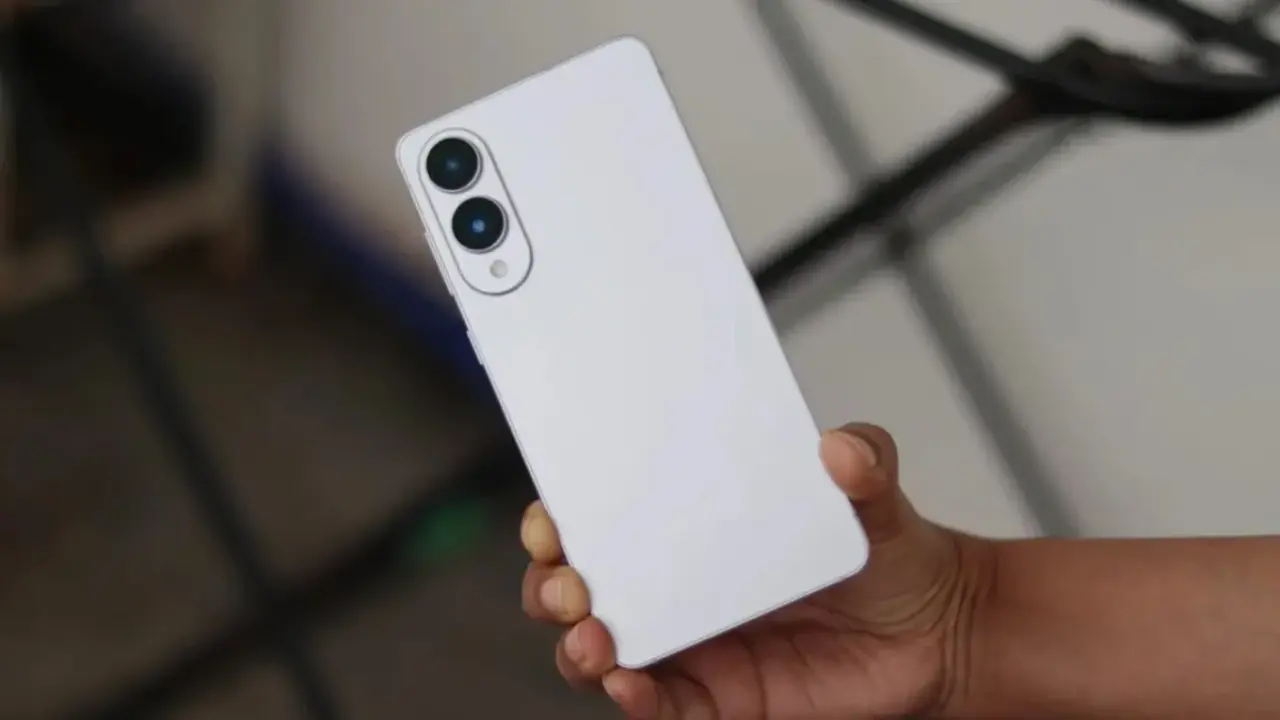 Galaxy S26 Edge design revealed