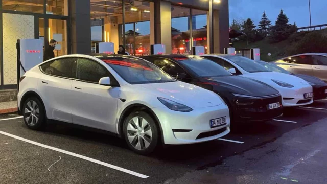 Tesla opens Supercharger station in Tekirdağ