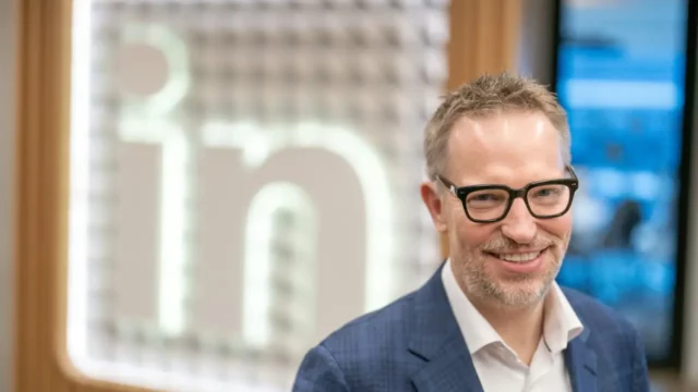 LinkedIn CEO offers important tips