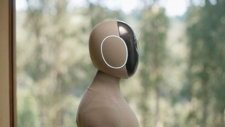 NEO-humanoid-robot-1