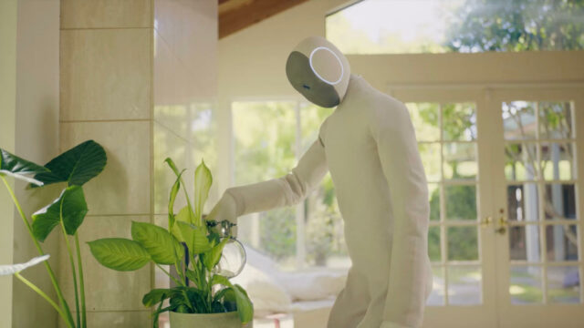 1X Neo humanoid robot is attracting attention with price