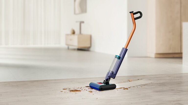Dyson-Clean+Wash-Hygiene-1