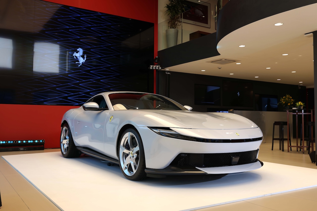 640 HP Ferrari Amalfi on its way to Turkey