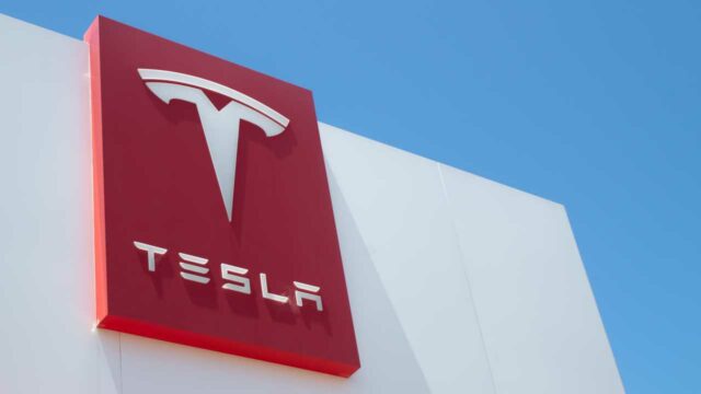 Huge Shock for Tesla!