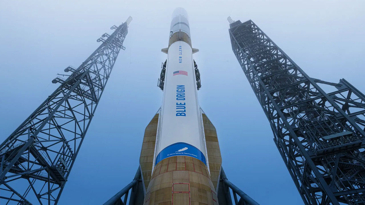 Blue Origin Takes the Lead in the Moon Race as Starship Delays!