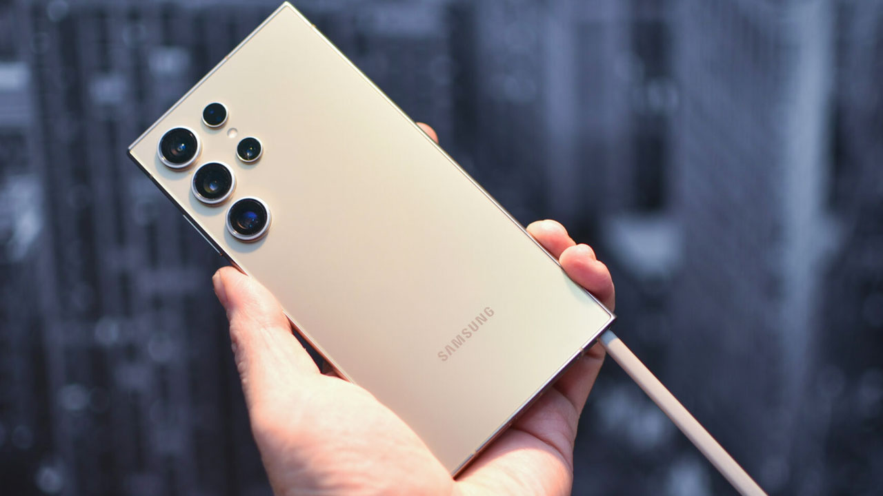 Samsung launched the December 2025 update