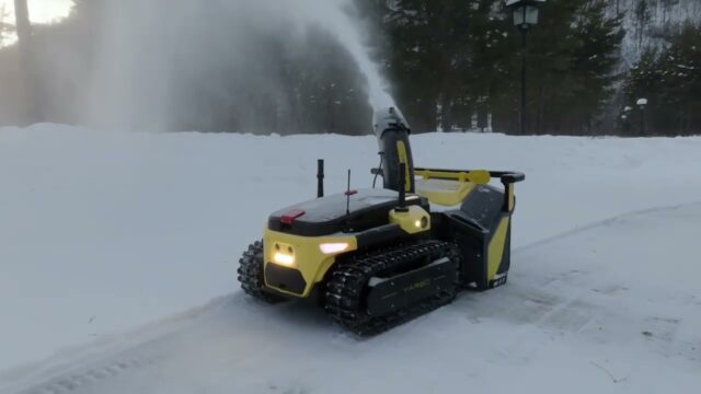 Yarbo-Snow-Blower-1