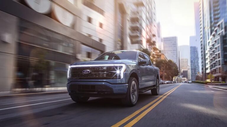Ford-F-150-Lightning-1