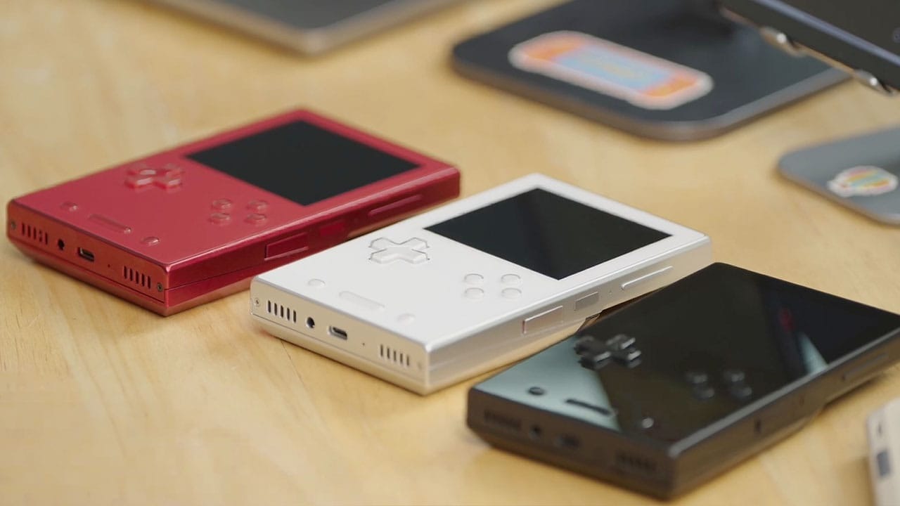 Ayaneo-Pocket-Vert-1