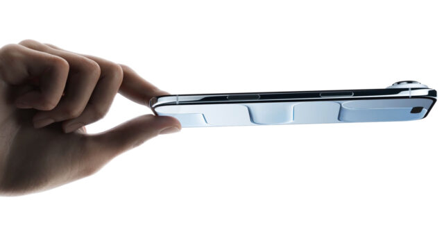 Viral Mod: iPhone Air Gets a SIM Card Slot