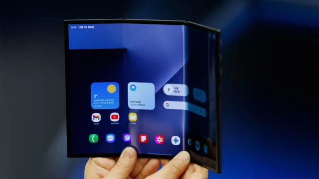 Galaxy Z Fold 8