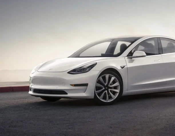 A One-Year Free Charging Gift from Tesla!