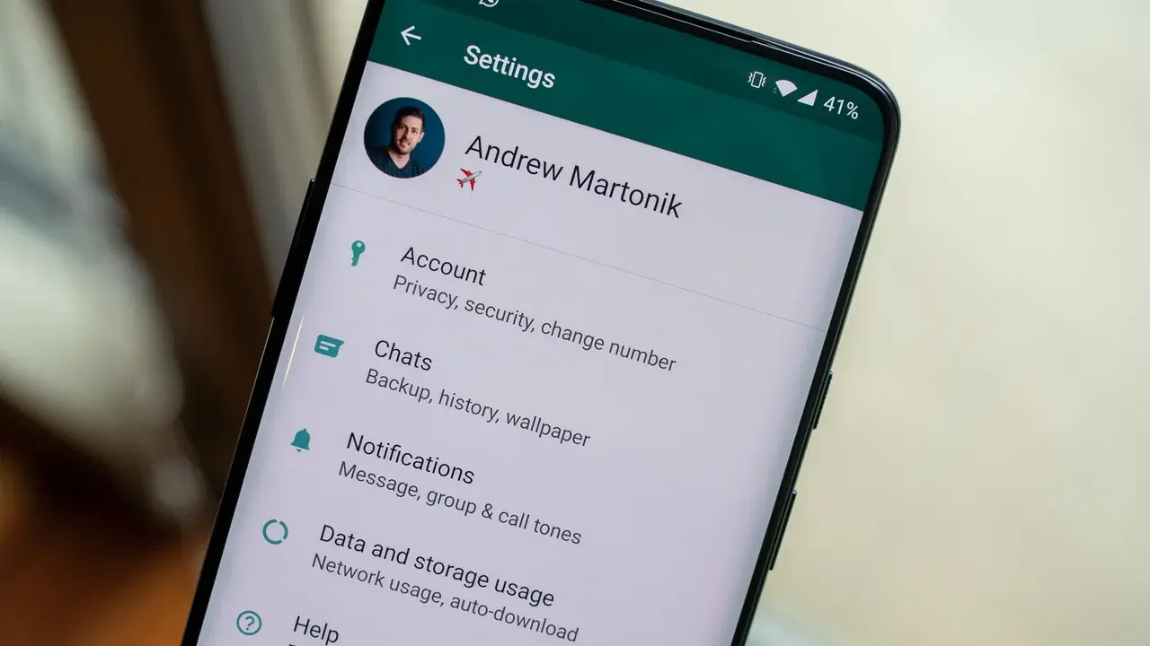 WhatsApp Introduces New Modern Message Menu for Android