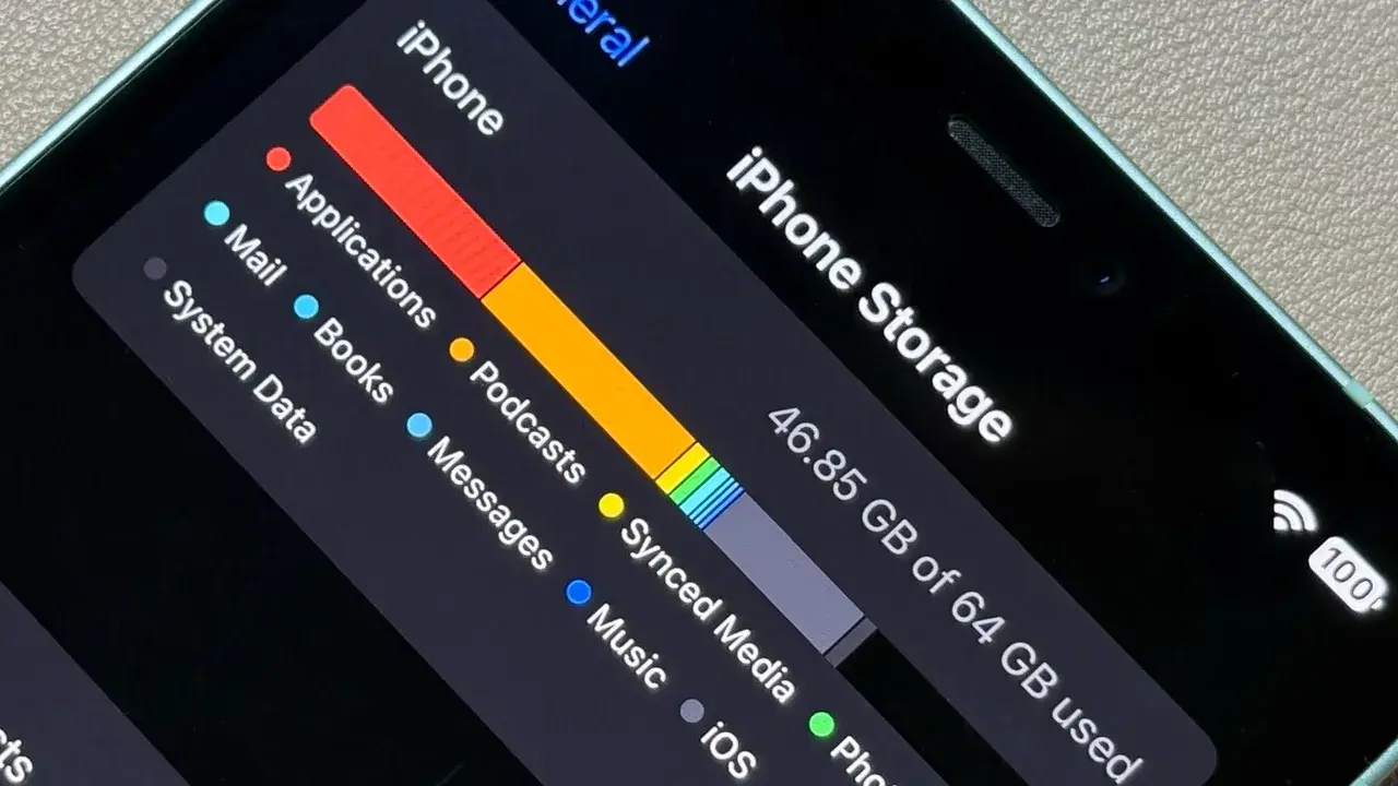 Apple Warns Memory Costs May Keep Product Prices High