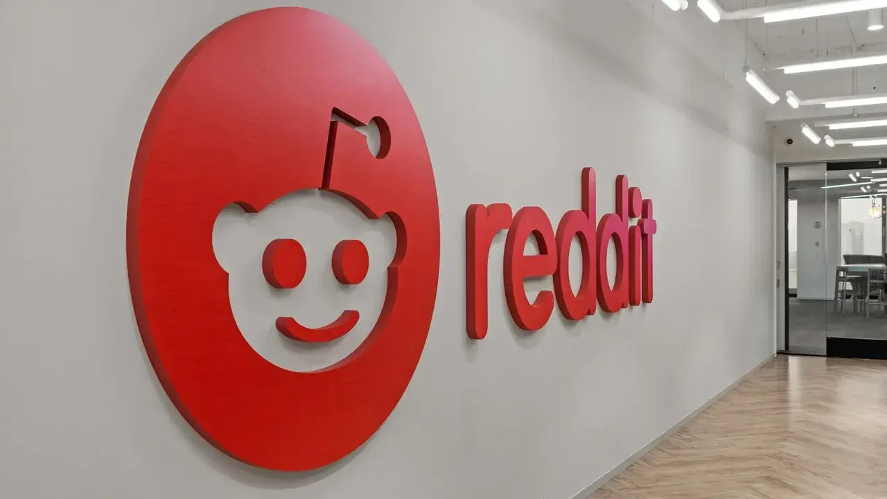Reddit CEO Steve Huffman Criticizes Google AI Search Overviews