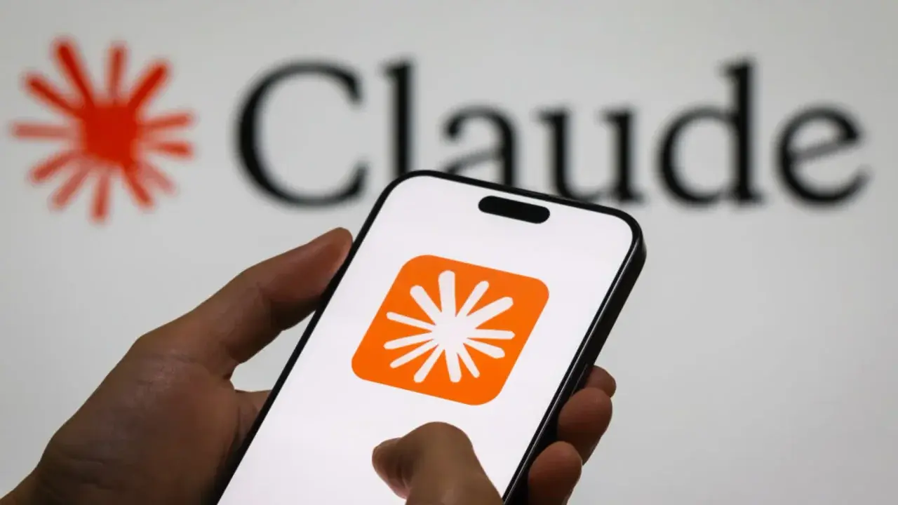 Anthropic Introduces Claude Watermarks Amid Growing User Controversy