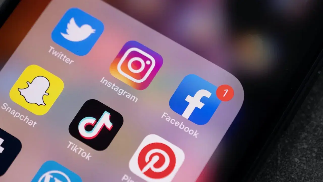 How to Find Social Media Accounts Using a Phone Number