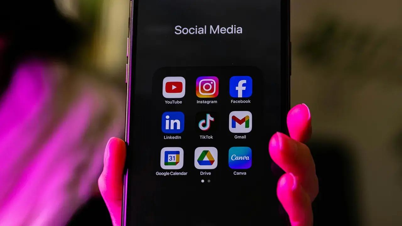 Meta Agrees to $18 Billion Settlement in Instagram Youth Lawsuit