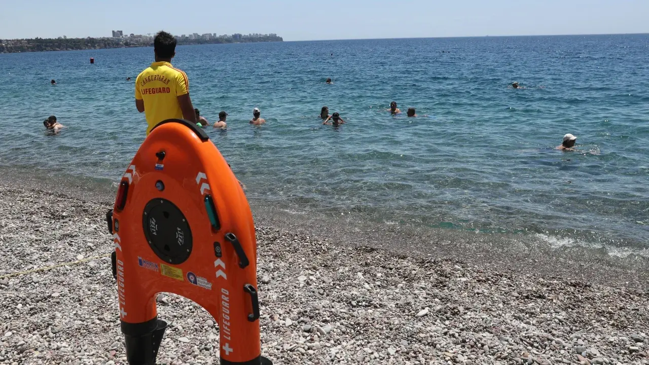 Tekirdağ Deploys High-Speed Unmanned Lifeguard Vehicles to Beaches