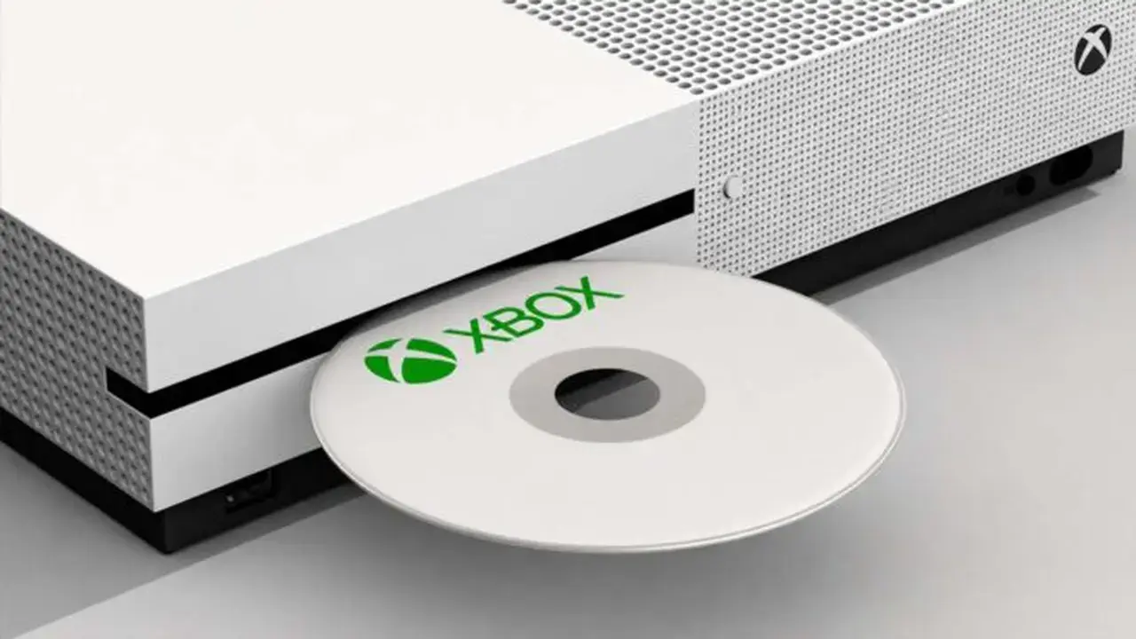 Xbox Plans to Launch Disk-to-Digital Conversion Program This Month
