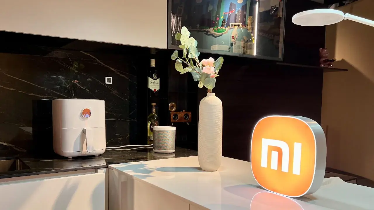 Xiaomi Develops Innovative Automatic Shoe Washing Machine