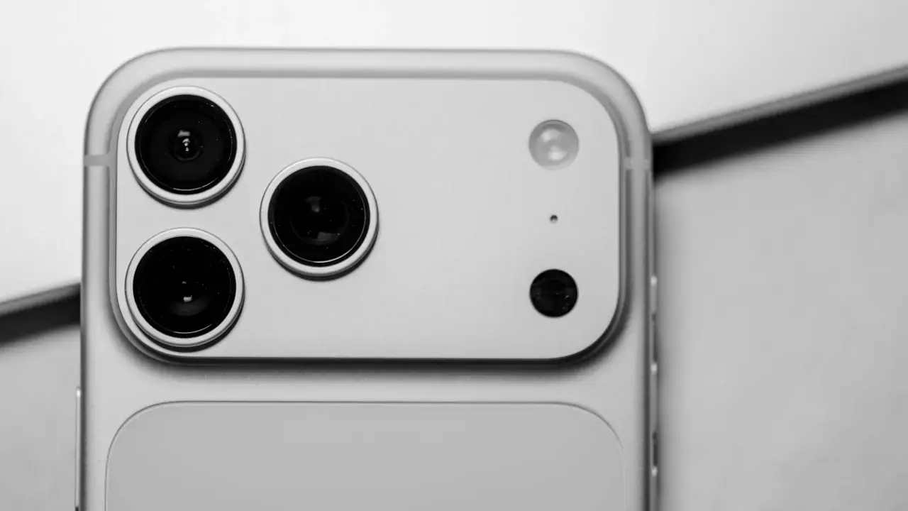 Apple Prepares Significant Price Hikes for iPhone 18 Pro