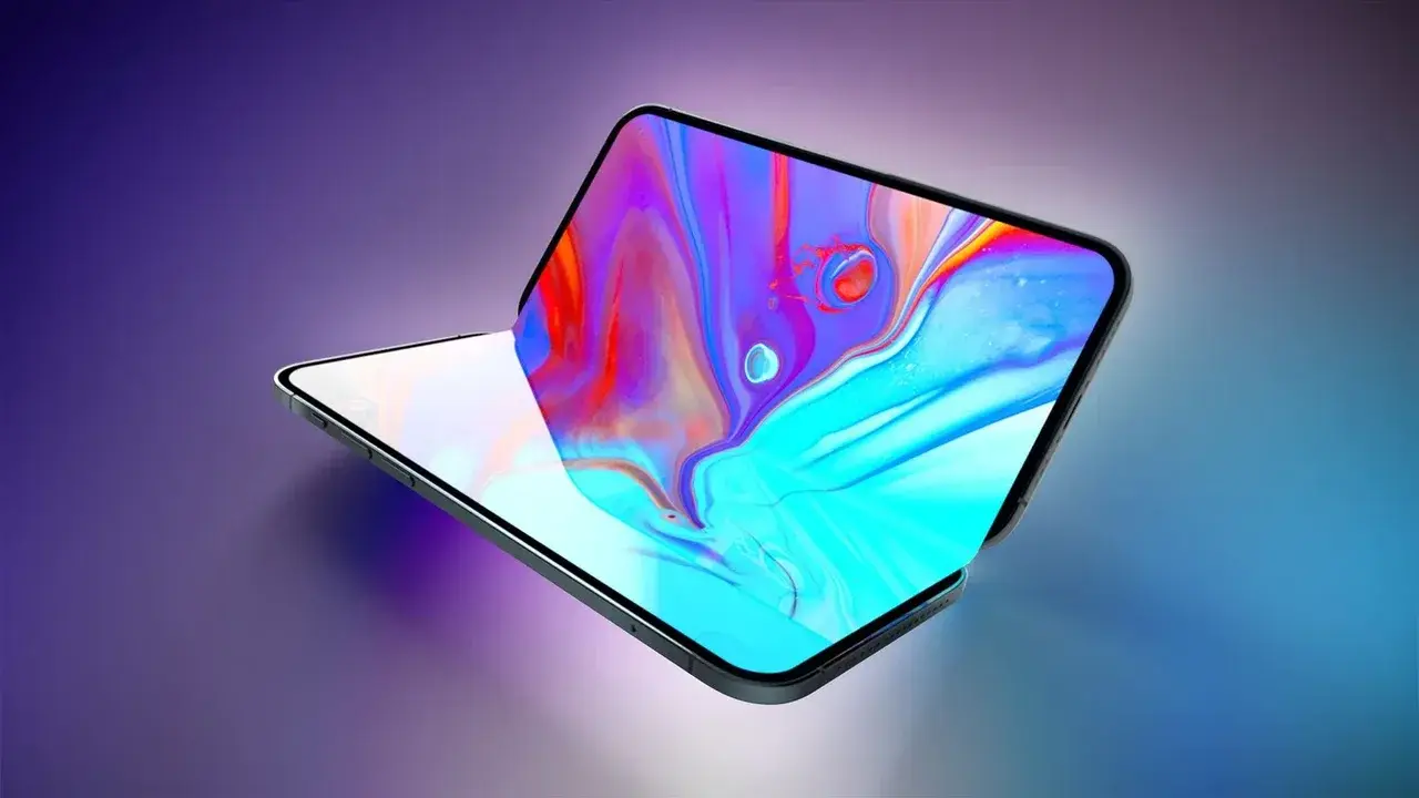 Apple Prepares to Unveil the Foldable iPhone Ultra