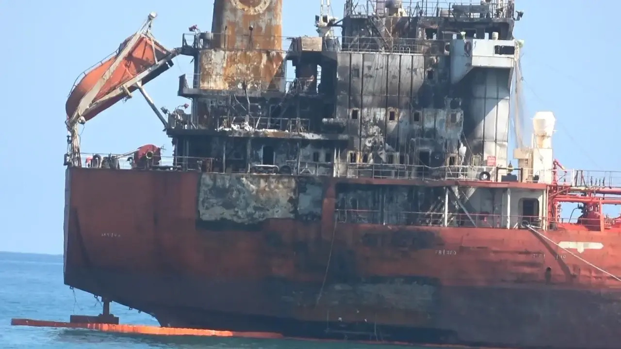 Drone-Attacked Tanker Runs Aground in Samsun After Black Sea Incident