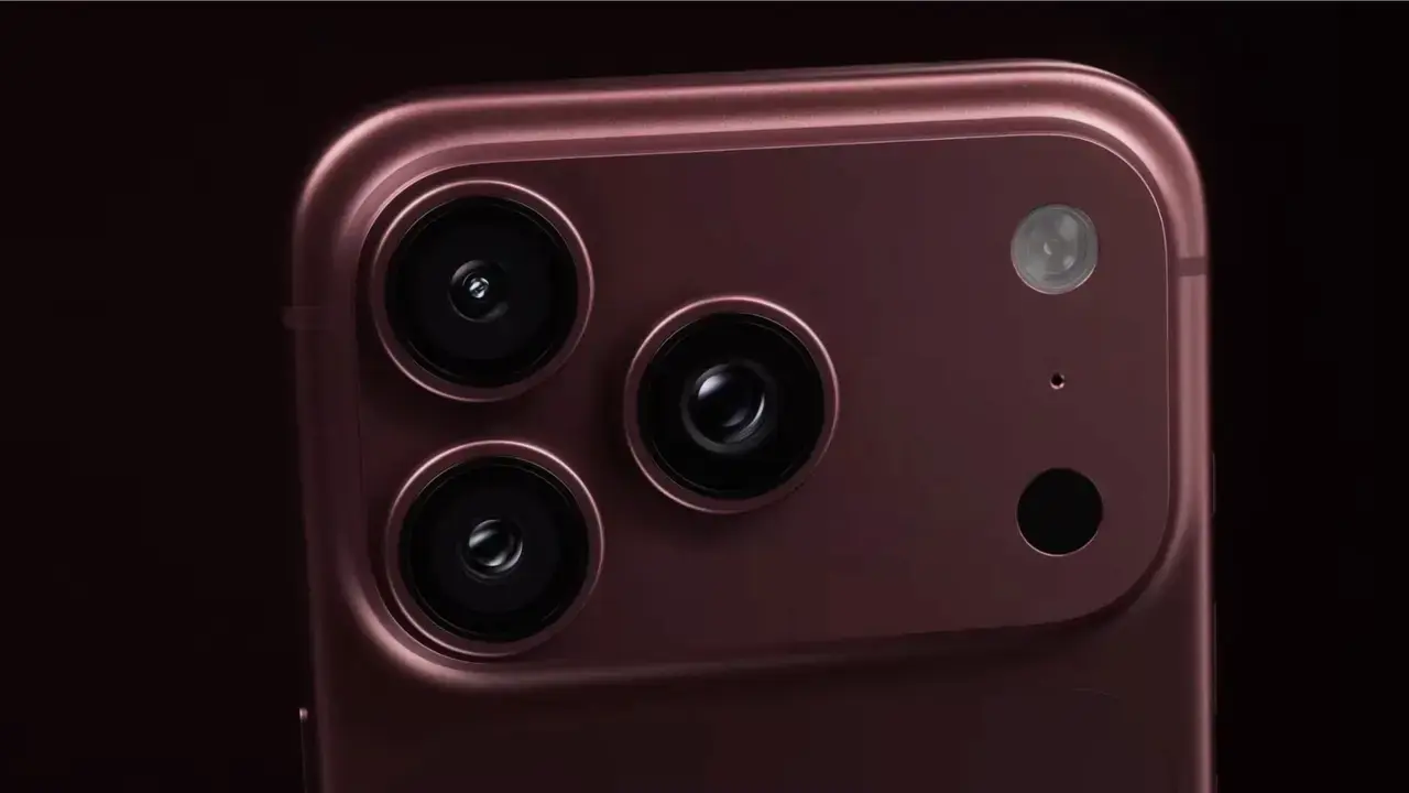 iPhone 18 Pro Camera Upgrade Features f/1.48 Aperture