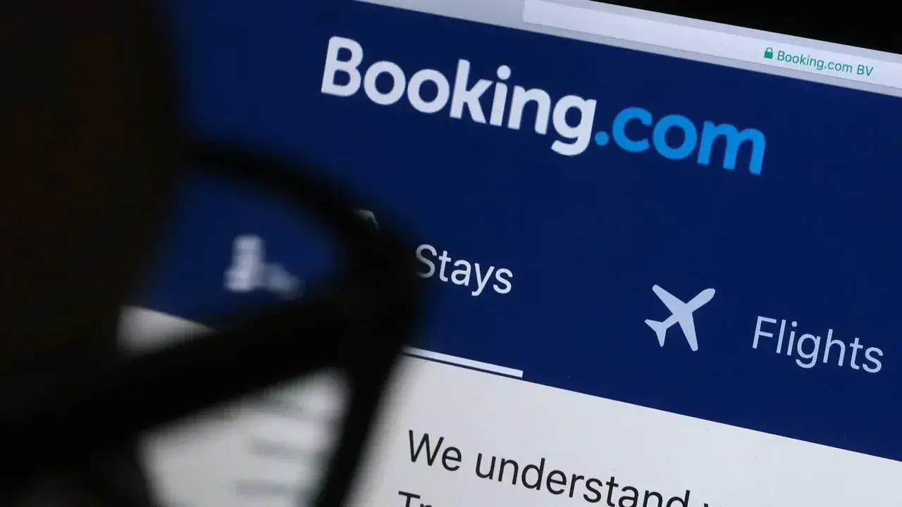 Is Booking.com Returning to Turkey? New Legal Regulations Introduced