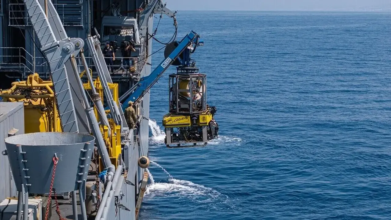 Turkish Navy Deploys Advanced Robots for Girne Shipwreck Search