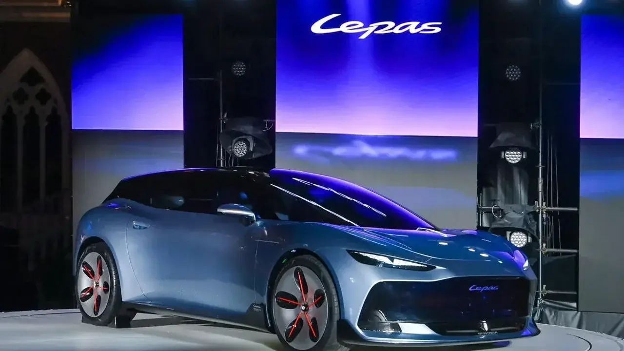 Chery Subsidiary Lepas Unveils Stylish Aura Shooting Brake Concept