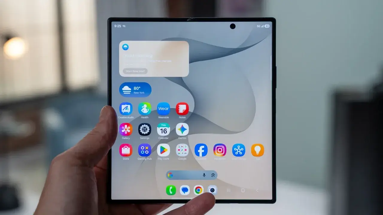Samsung Unveils Luxury W27 Foldable Smartphone for China Market
