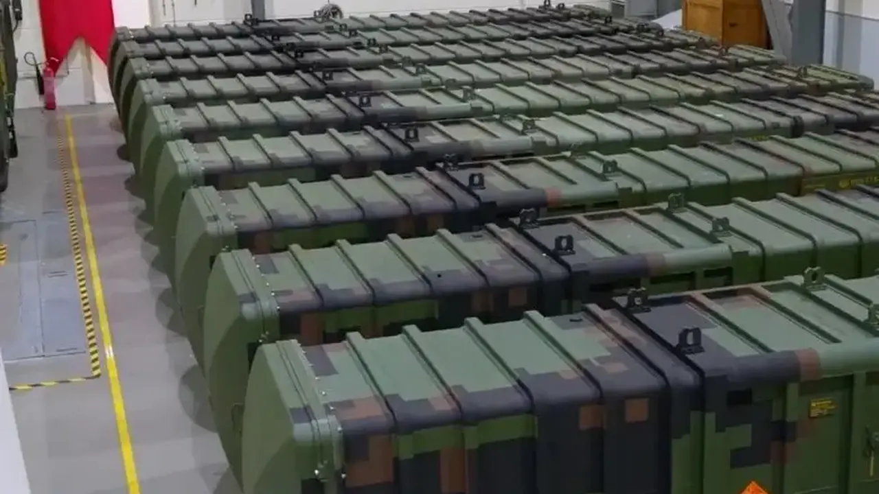 Turkish Land Forces Receive New TAYFUN Blok-2 Ballistic Missiles